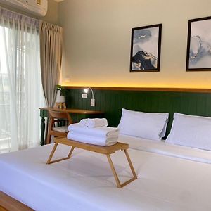 Camera con letto king size