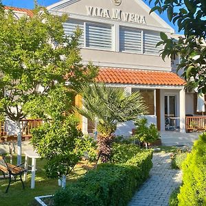Vila M Vera Rooms With Kitchen And Apartments